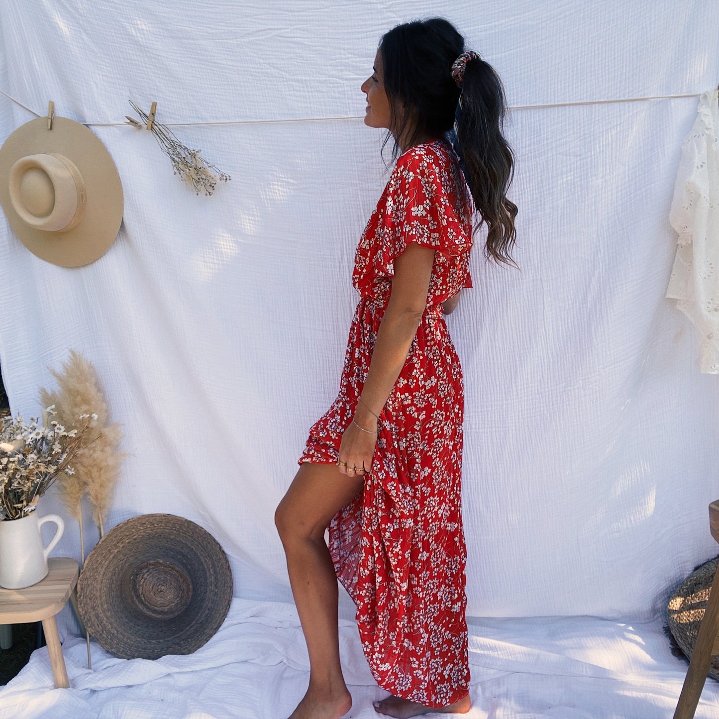 Robe longue Paloma - rouge à fleurs blanches